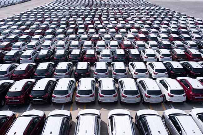 Sri Lanka to allow vehicle imports from February 2025