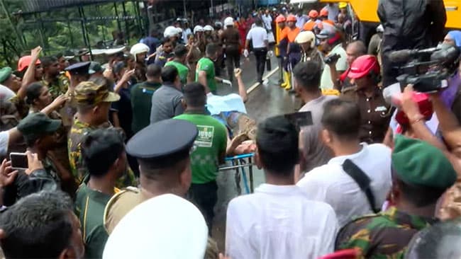 Kadugannawa landslide death toll rises to 2 as rescued man succumbs to injuries
