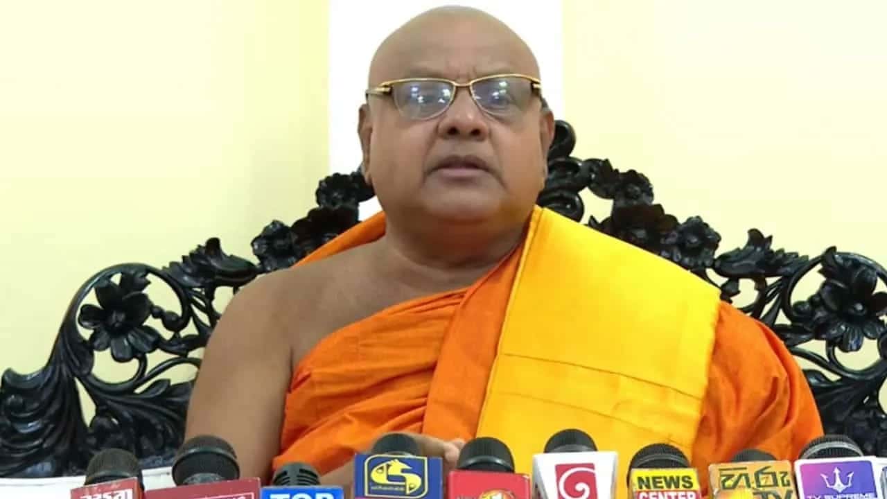 Peace march for Gnanasara Thero not aimed at toppling government, says Rahula Thero