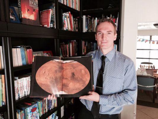 Disrobed monk among Mars One Mission finalists