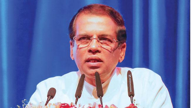SL expats hope country’s political crisis ends