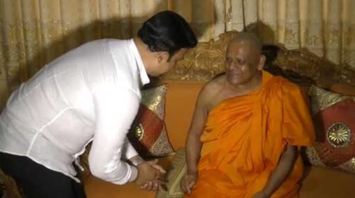 Ranjan apologizes to Maha Sangha for his controversial statement
