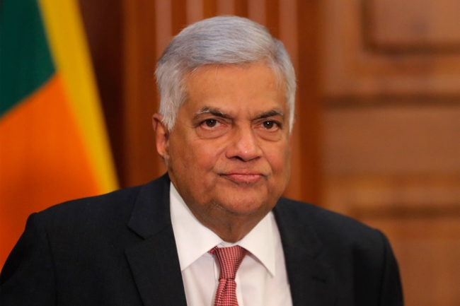 PM invites independent political parties for talks