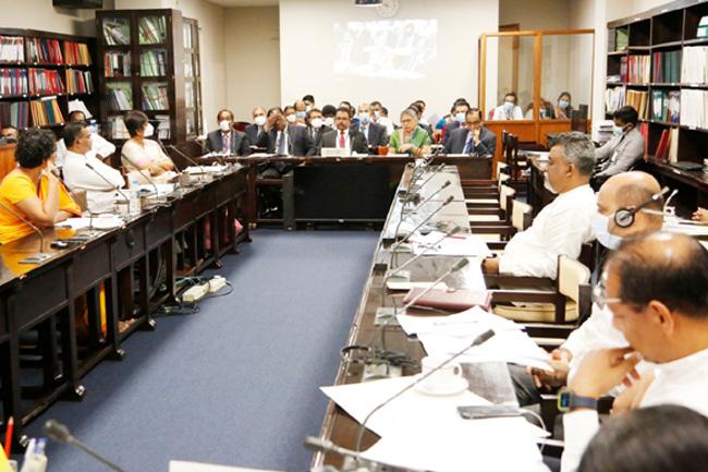Education sector facing more challenges due to economic crisis than Covid, COPA hears