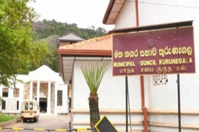 SJB’s Aruna Shantha elected new Mayor of Kurunegala