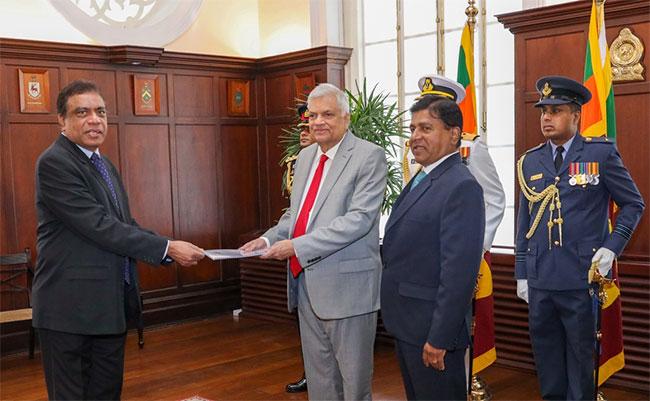 CoI investigating preceding rights probes and findings submit synopsis of final report
