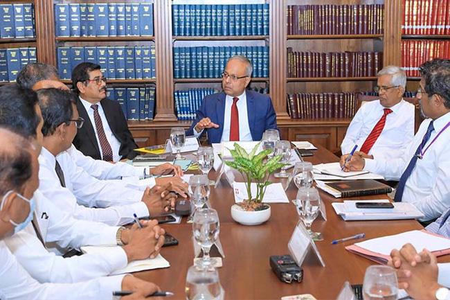 Govt. to tend to construction sector’s woes as finances improve
