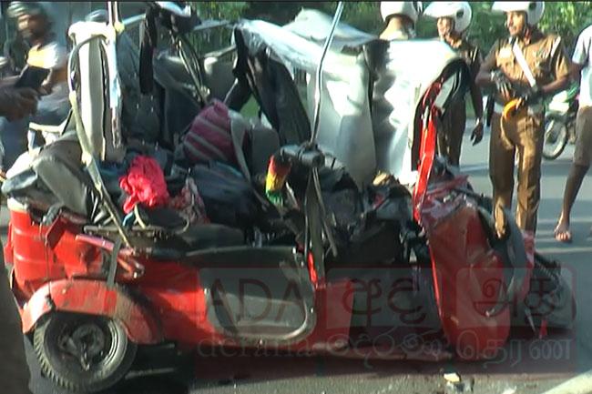 Three from same family killed in road accident at Thulhiriya
