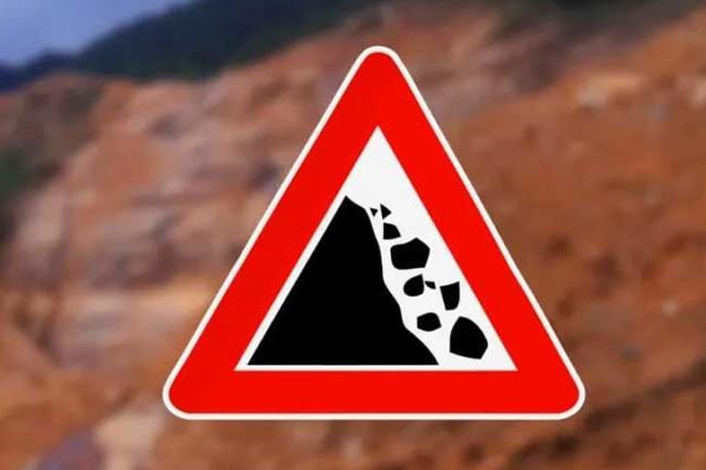 Early landslide warning issued to five districts extended