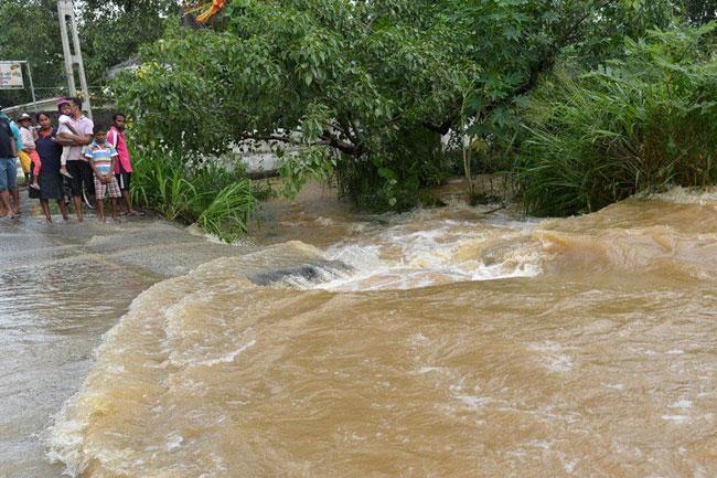 Flood warnings issued for 03 river basins further extended