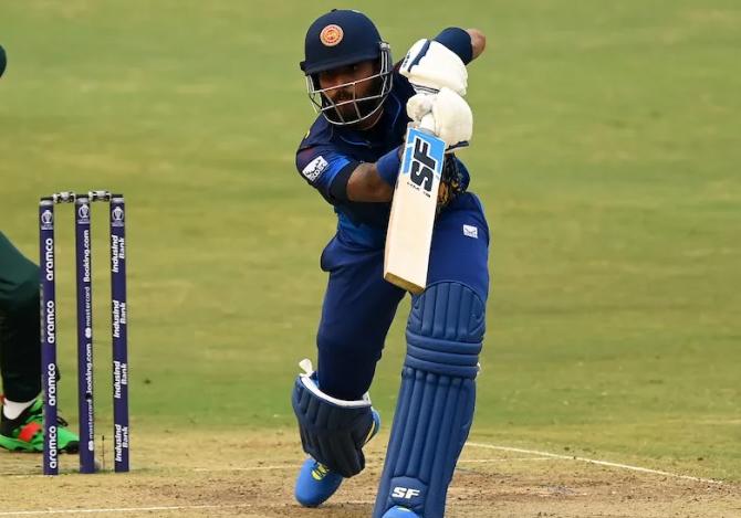 Kusal Mendis taken to hospital after suffering cramps