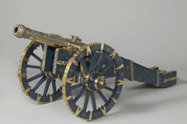 Sri Lanka to receive stolen colonial-era artefacts in December