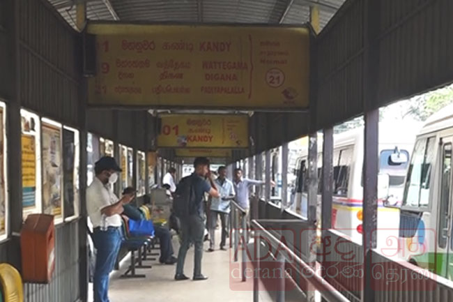 Private bus strike on Colombo–Kandy route