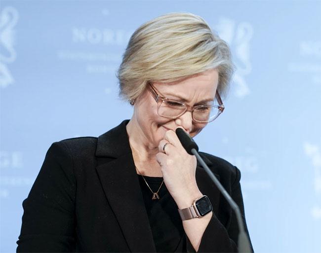Norway’s health minister resigns after plagiarism accusation