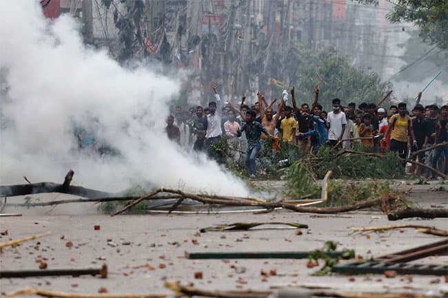 Bangladesh to impose curfew, deploy army as protests widen, communications disrupted