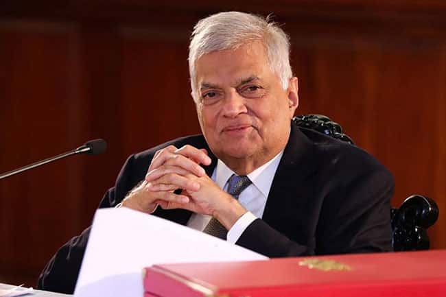 Proposal for Ranil to contest Presidential Election approved at ‘Ekwa Jayagamu’ Gampaha rally