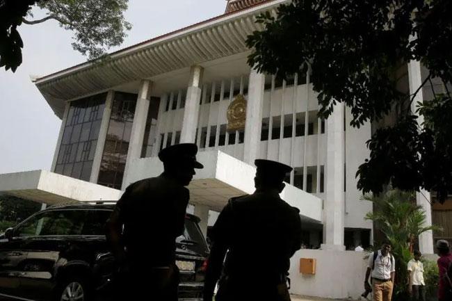 Supreme Court slams IGP, Police Commission over ignoring directives on detainees