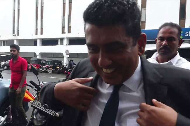 Colombo HC issues arrest warrant on Johnston Fernando