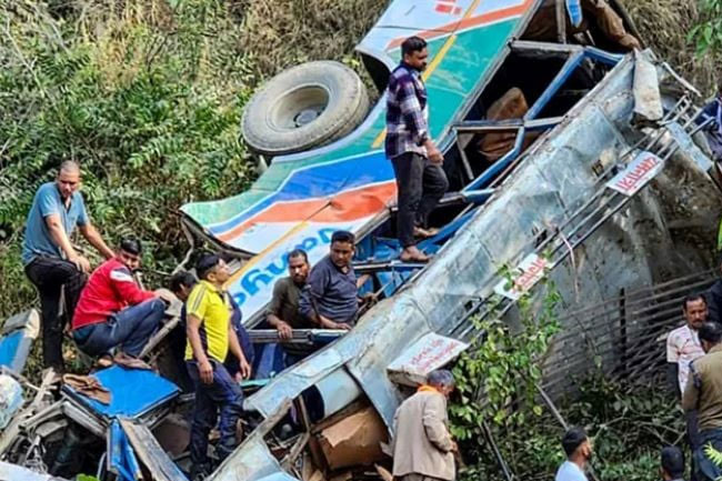 Bus accident in India’s Uttarakhand kills 36, leaves 6 injured