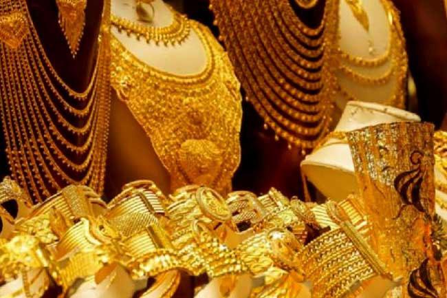 Gold prices surge to historic high in Sri Lanka