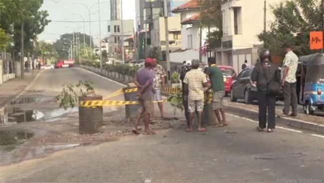 Special notice for motorists: Road section sinking in Borella