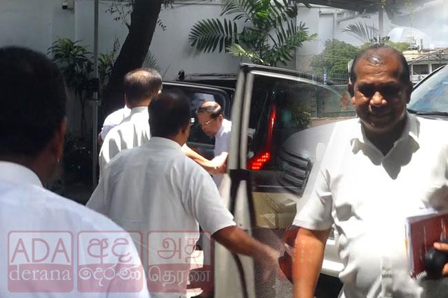 Opposition heavyweights meet to deliberate ex-President Ranil’s arrest