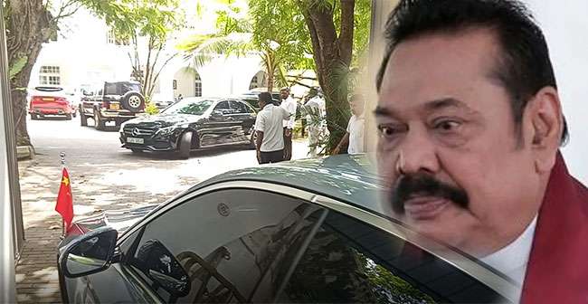 Politicians and diplomats visit ex-President Mahinda Rajapaksa at his Wijerama residence