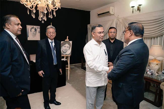 Sri Lankan FM meets Tarique Rahman, conveys condolences on ex-Bangladesh PM’s death