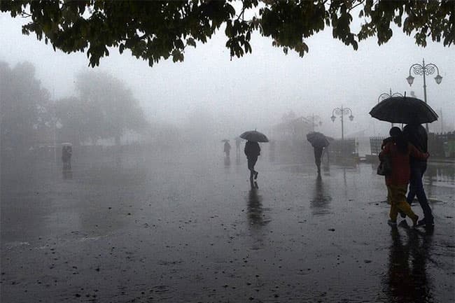 Several spells of showers expected in parts of the island today