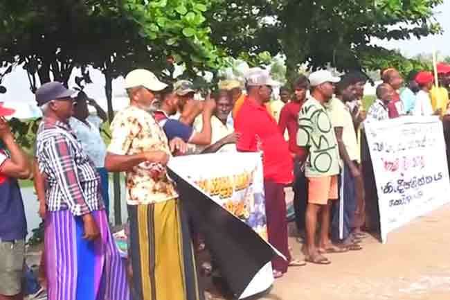 Fishermen’s ‘Satyagraha’ over seine fishing ban enters fifth day
