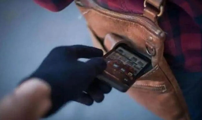 Sri Lanka Police issues guidelines for lost or stolen mobile phone