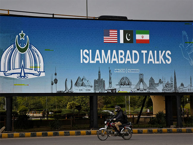 First phase of in-person negotiations ends with Iranian and US expert teams continuing to exchange texts