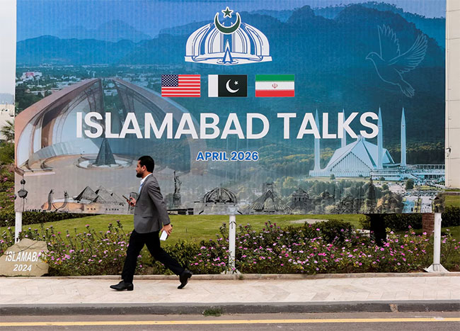 US-Iran talks pause for now, disagreements remain