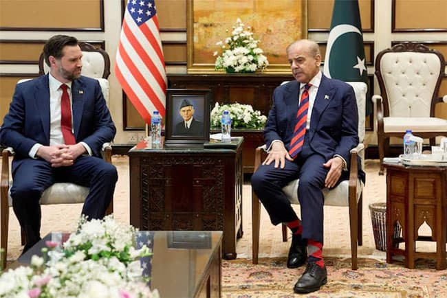 Pakistan PM says efforts to resolve conflict still under way