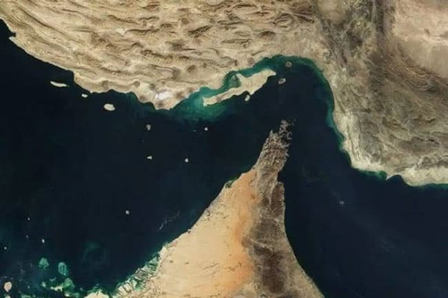 ‘First revenue’ from Hormuz toll deposited into Central Bank - Iranian deputy speaker