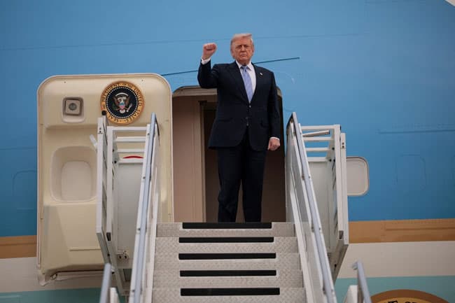 Trump leaves China after talks dominated by trade, oil and Taiwan