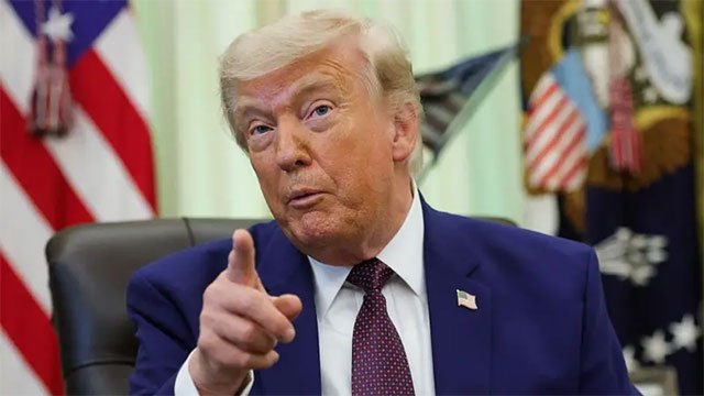 Trump says he will press Israel to hold back after Iran retaliates for Beirut attack