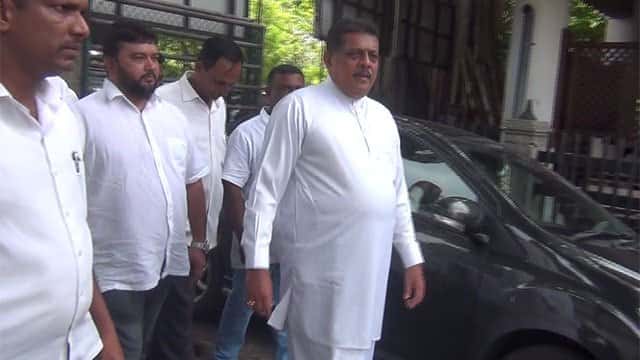 Former Deputy Minister Sarana Gunawardena appears before Colombo HC