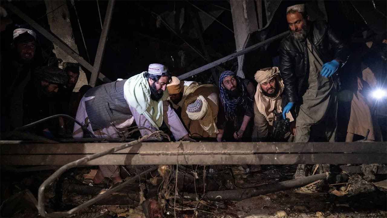 Pakistan launches deadly air strikes in Afghanistan, reigniting tensions