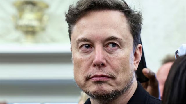 SpaceX IPO makes Elon Musk the world's first trillionaire