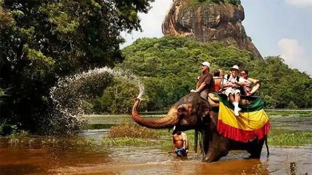 Sri Lanka records over 1.1 mln tourist arrivals so far this year