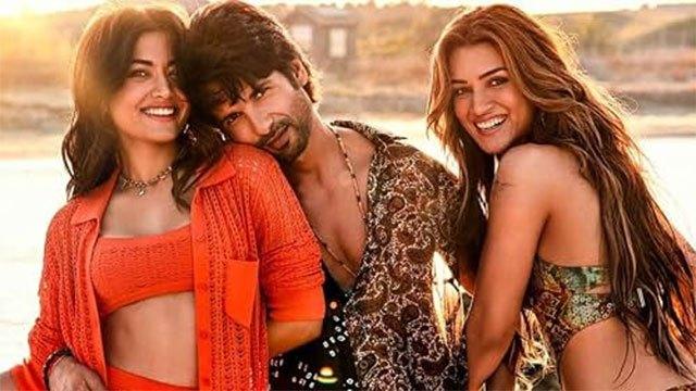 Shahid Kapoor's Cocktail 2 becomes third highest-grossing Bollywood rom-com of post-COVID era