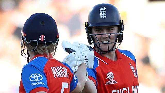 England beat South Africa to reach Women's T20 World Cup final