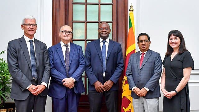 IMF reviews Sri Lanka’s revenue reform progress