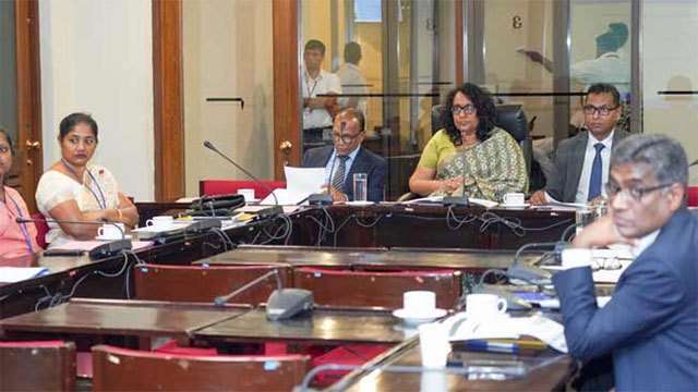 Cabinet subcommittee reviews development plans for 25 technical colleges