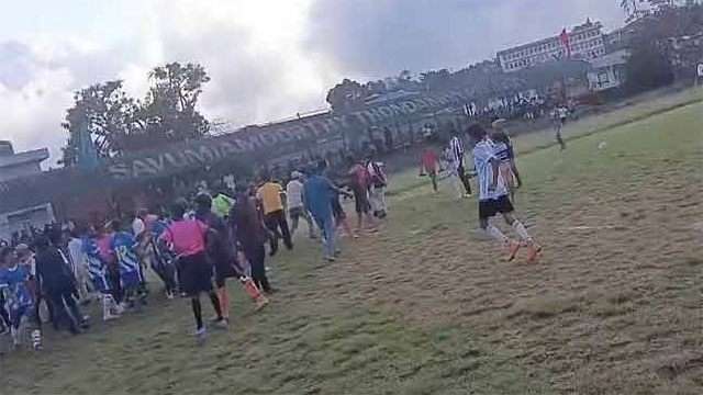 Clash breaks out during football match in Hatton