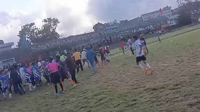 Clash breaks out during football match in Hatton