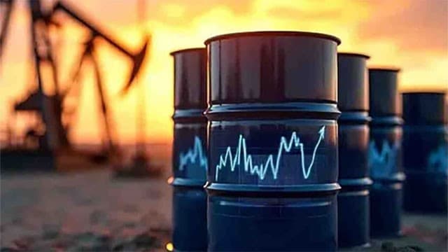 Oil up 9% to one-month high as US says it will blockade entire Iranian coastline, all vessels
