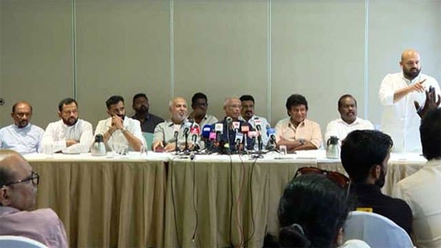 6 Tamil and Muslim parties deciding to unite a sign of split in opposition?