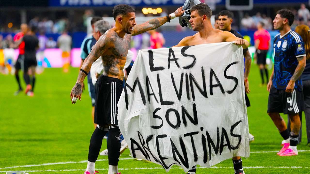 UK calls for FIFA investigation over Argentina player's Falklands banner